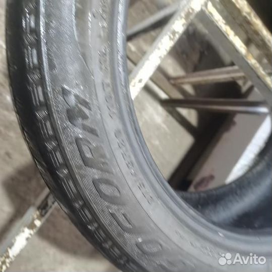 Goform W705 275/45 R20