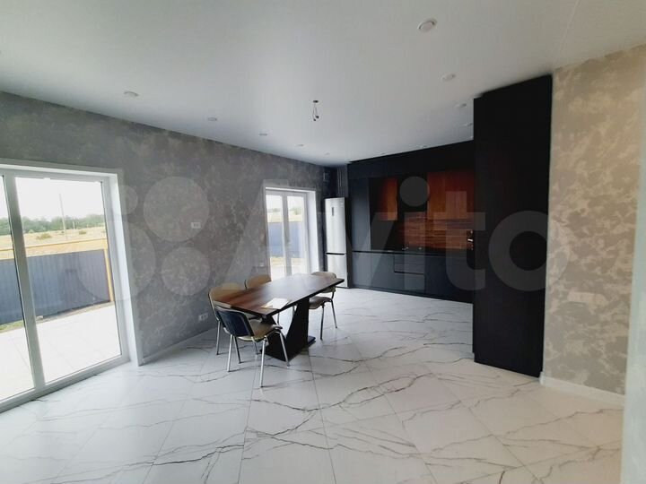 Дом 110 м² на участке 8 сот.