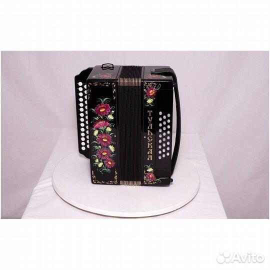 Гармонь тульская