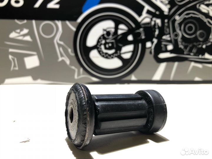 Демпфер Kawasaki ZZR 400-1 1992г