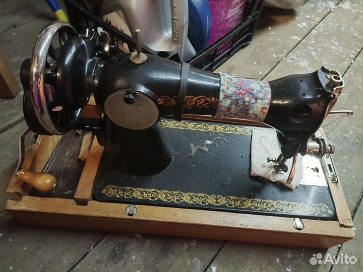 Швейная машинка подольская ручная