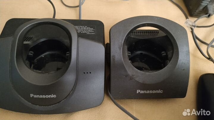 Цифровой беспроводной телефон panasonic KX-TG1105R