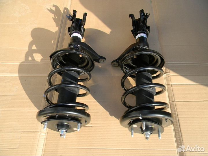 Амортизаторы (Стойки) для Хонда CR-V