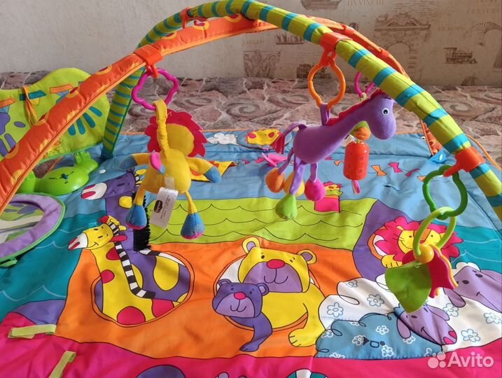 Развивающий коврик tiny love