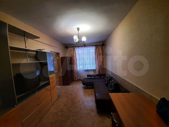 2-к. квартира, 42,1 м², 1/3 эт.