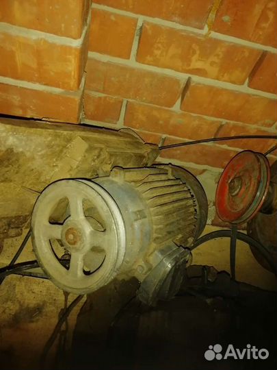 Моторы разные кВт, пила циркулярка