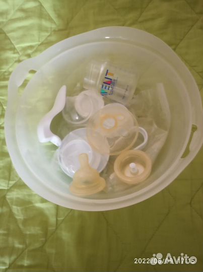 Стерилизатор avent для свч с ручным молокоотсосом