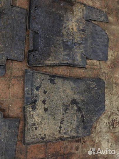 Коврики комплект Hyundai I30 хэтчбек G4FG 2012