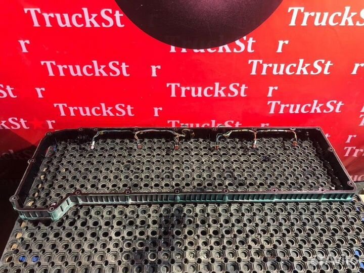 Проставка клапанной крышки Volvo FH