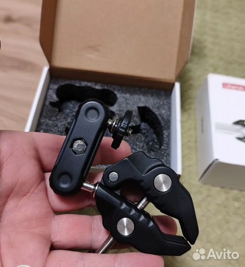 Металлический супер-зажим Ulanzi R094