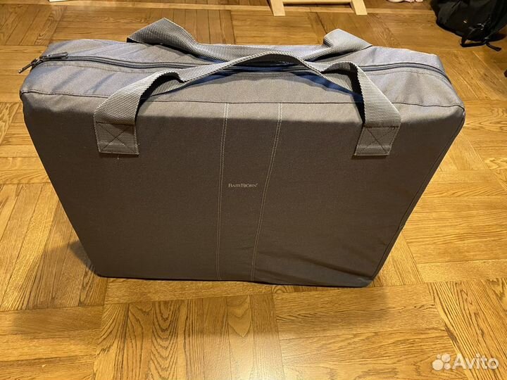 Манеж BabyBjorn Travel Cot Light