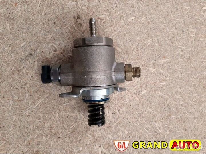 Насос топливный volkswagen Passat B7