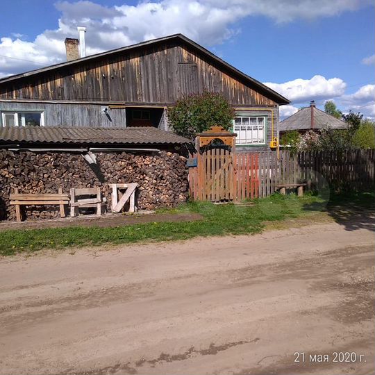 Дом 158 м² на участке 8 сот.