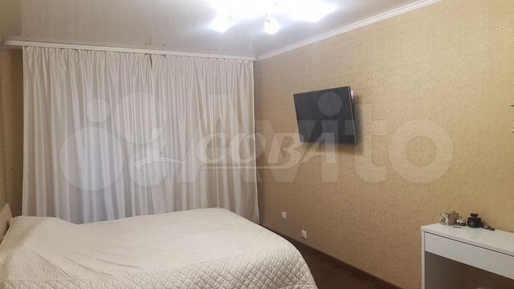 3-к. квартира, 82 м², 3/12 эт.