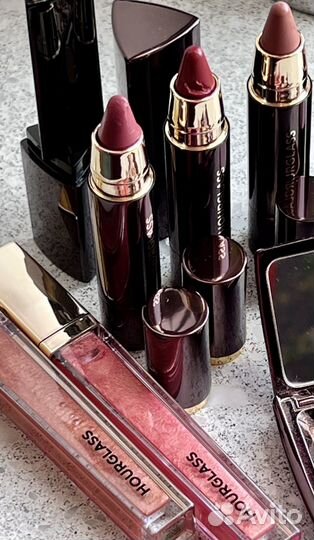 Hourglass помады, блески, контуринг оригиналы