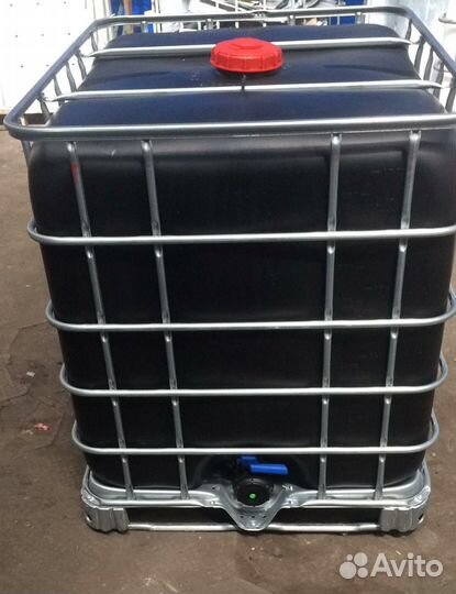 Еврокубы черного цвета на 1000 литров