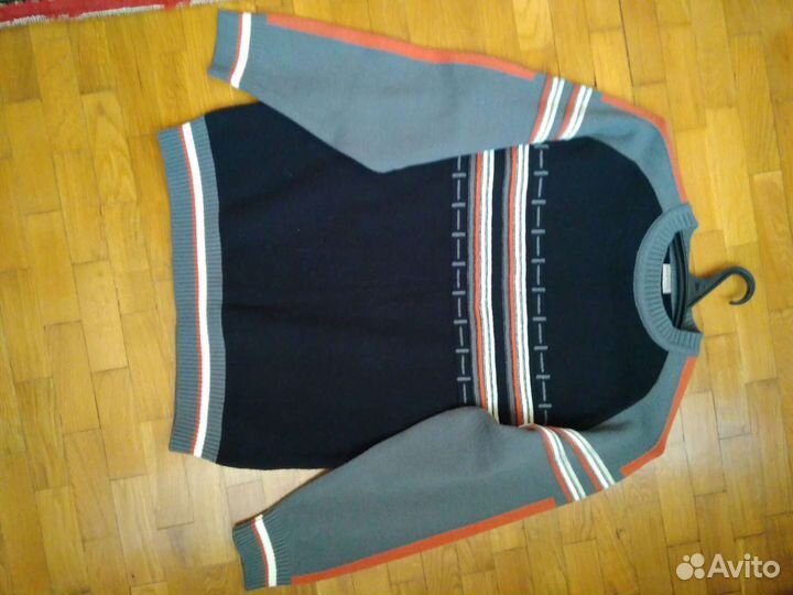 Мужской свитер