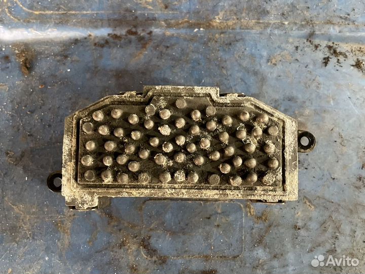 Резистор печки Audi Ауди A4 В8