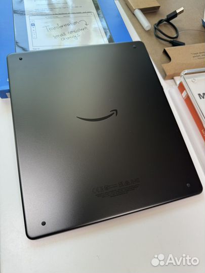 Amazon Kindle Scribe 16 GB + Basic Pen