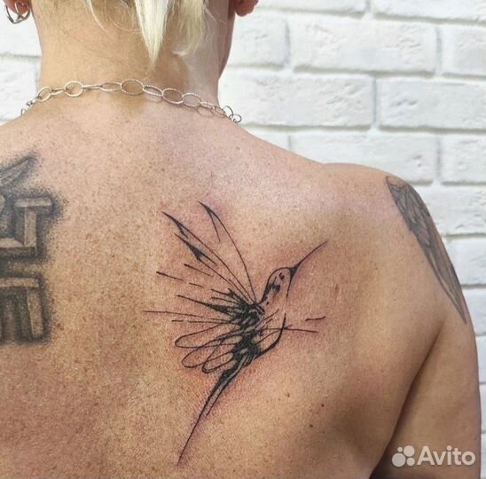 Модель на тату