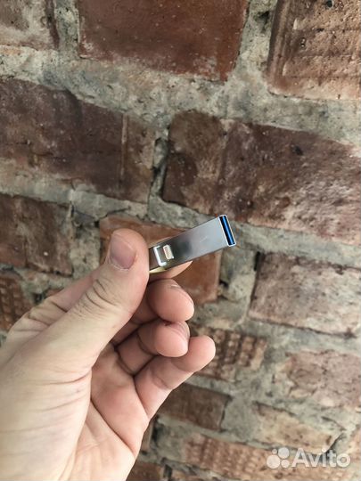 Флешка для iPhone / android