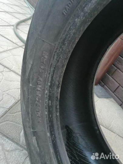 Yokohama 104ZR 225/65 R17