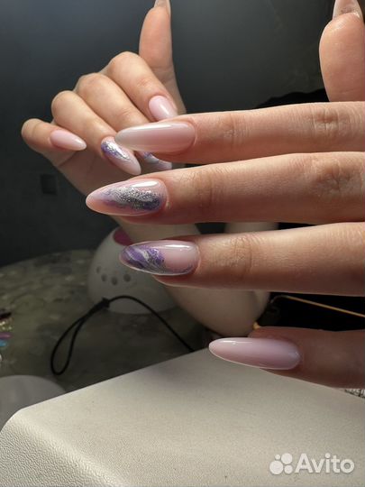 Маникюр и педикюр