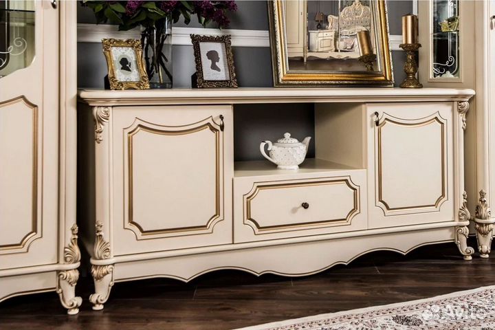 Гостиная в классическом стиле Мона Лиза крем