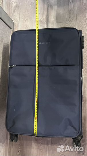 Чемодан на колесах