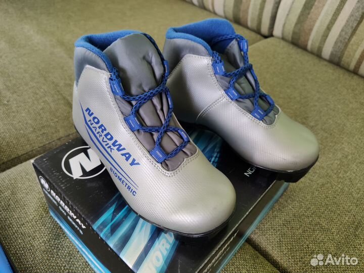 Лыжи беговые детские с ботинками