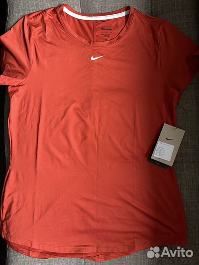 Футболка Nike оригинал новая р M Dri-fit