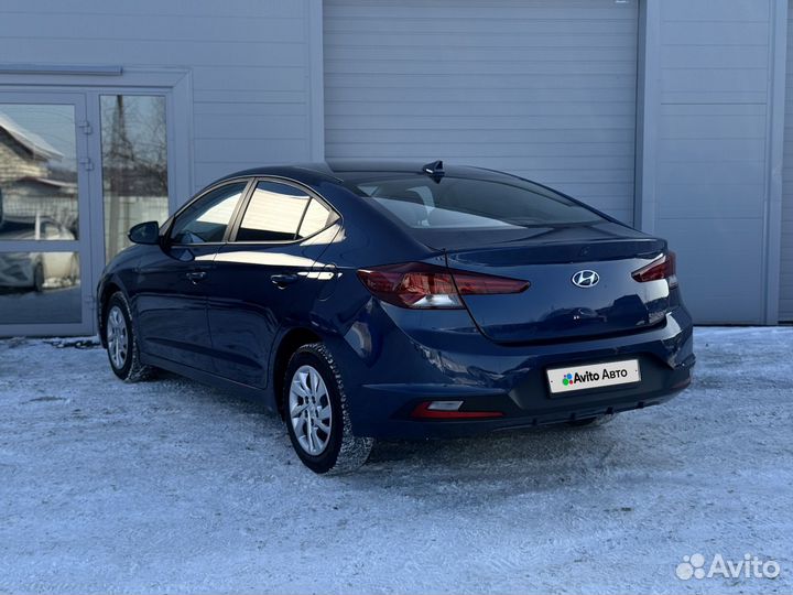 Hyundai Elantra 1.6 AT, 2019, 150 124 км