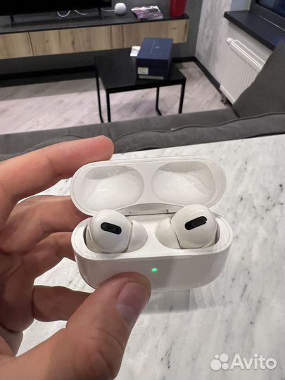 Apple AirPods Pro