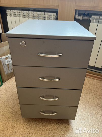 Тумба выкатная бу