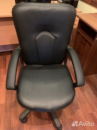 Кресло офисное