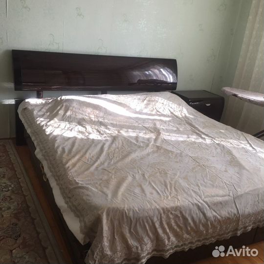 Спальный гарнитур бу