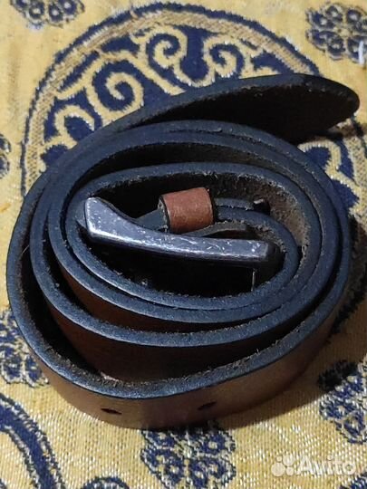 Мужской кожаный ремень