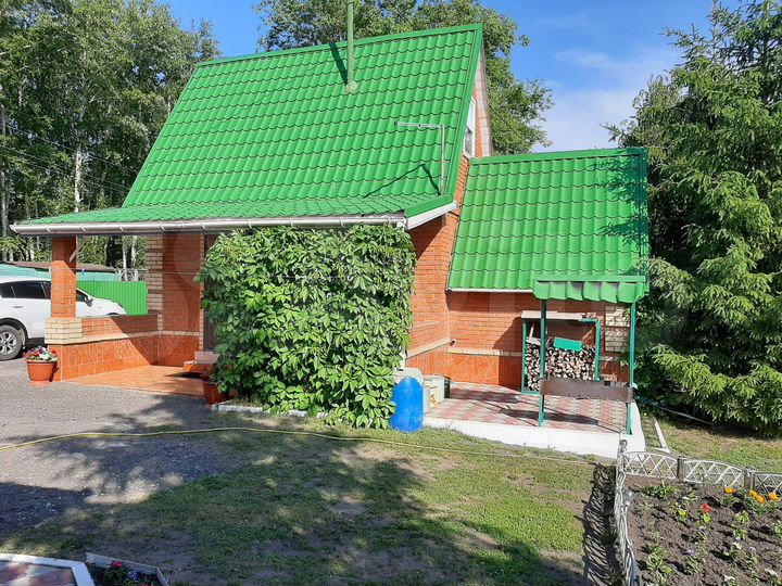 Дача 20 м² на участке 10 сот.