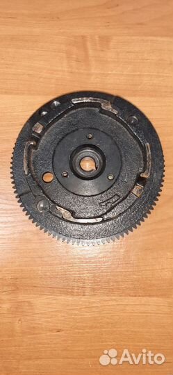 Маховик с венцом на лодочный мотор ямаха 9.9 15 лс