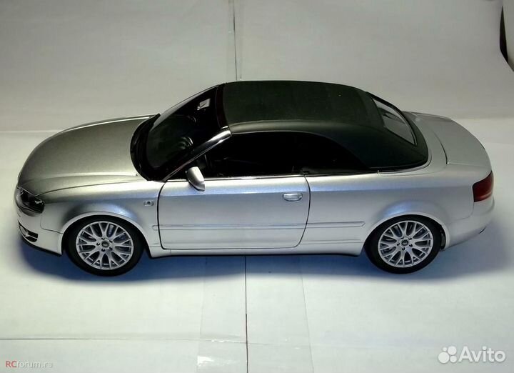 1:18 Audi A4 Silver (norev)