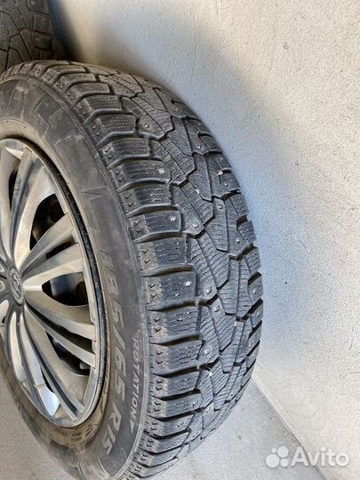 Pirelli Ice Zero 185/65 R15