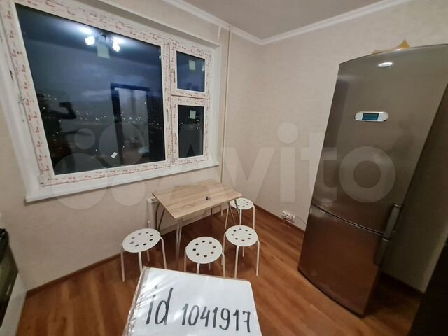 Комната 18 м² в 3-к., 17/20 эт.