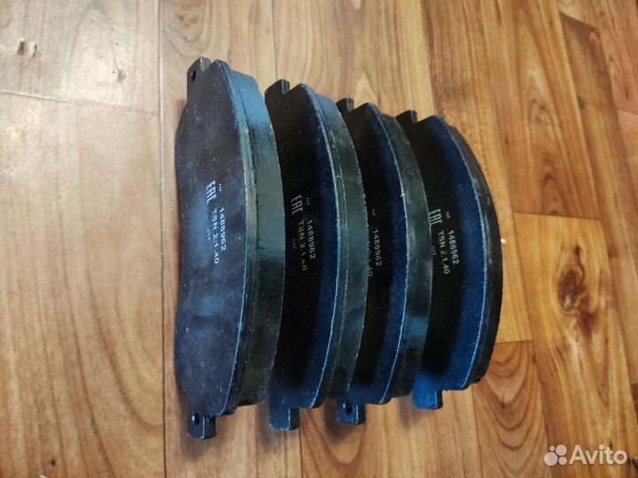 Колодки передние на ford transit новые