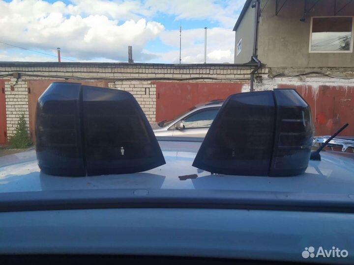 Фонари задние toyota land cruiser 200