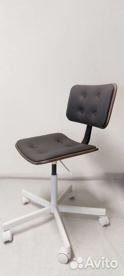 Компьютерное кресло