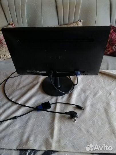 Монитор компьютерный Asus 21.5