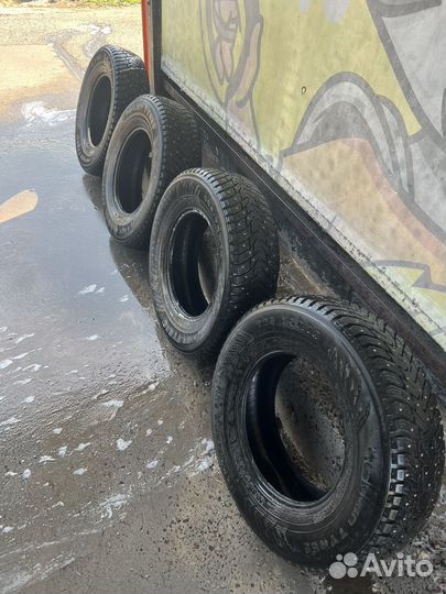 Nokian Tyres Nordman 8 SUV 225/75 R16 108T