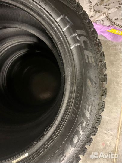 Pirelli Ice Zero 2 205/55 R16