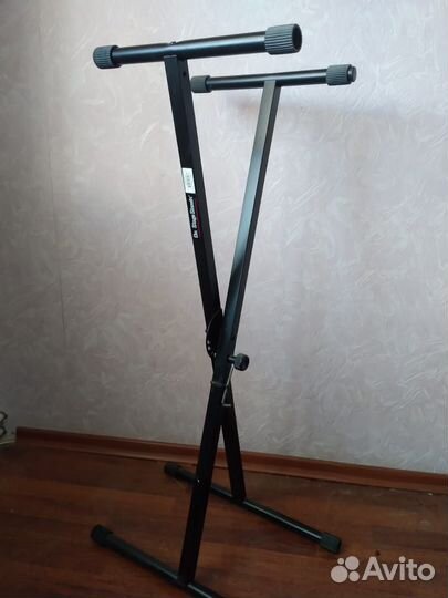 Стойка для синтезатора