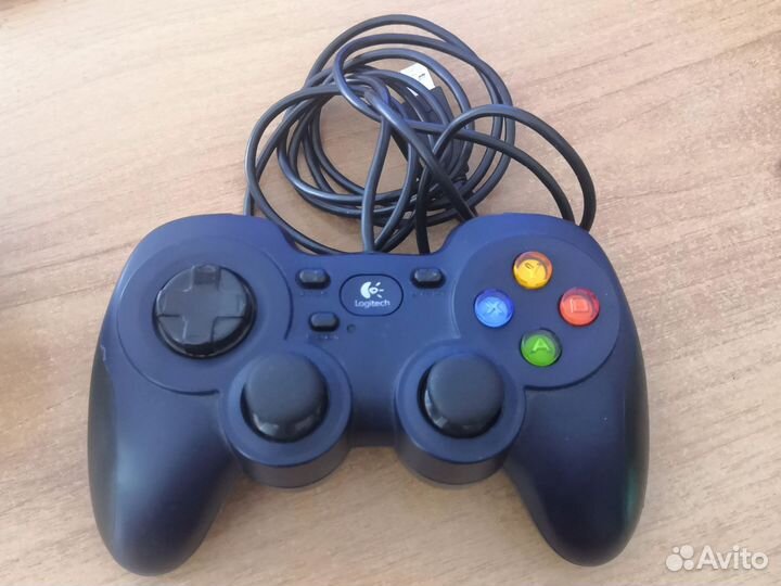Геймпад Logitech f310